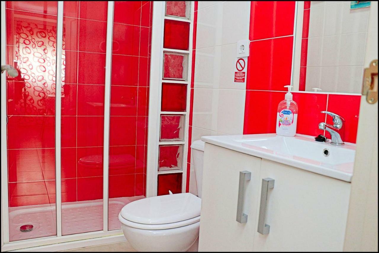 Apartamento Con Wifi En El Centro Conil De La Frontera Luaran gambar